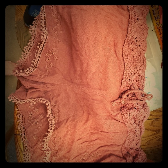 Pink rayon rue 21 shorts size large - Picture 1 of 1